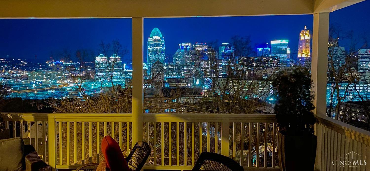 Cincinnati, Ohio, 45202, United States, 3 Bedrooms Bedrooms, ,4 BathroomsBathrooms,Residential,For Sale,1968931