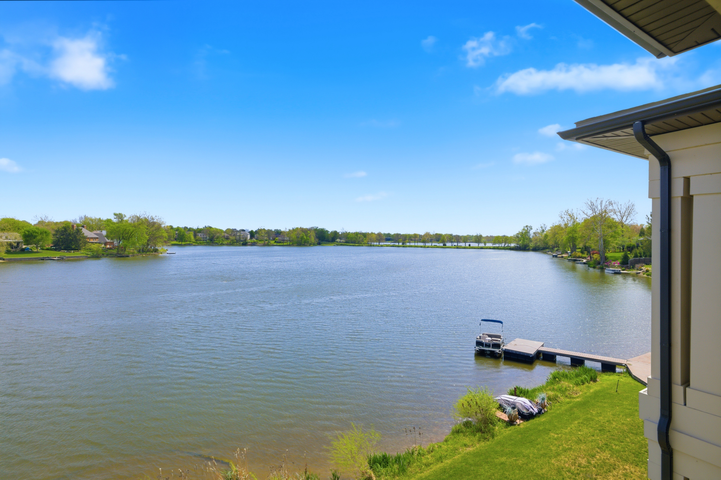  535 Laketower Drive #105 - 物件實景