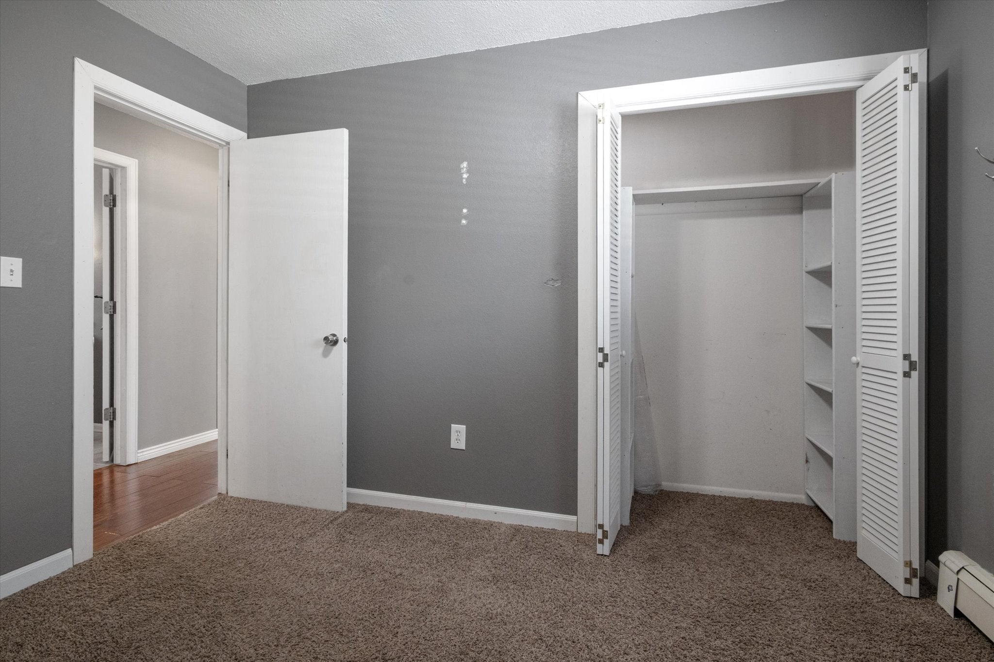 Helena, Montana, 59602, United States, 4 Bedrooms Bedrooms, ,2 BathroomsBathrooms,Residential,For Sale,1875108