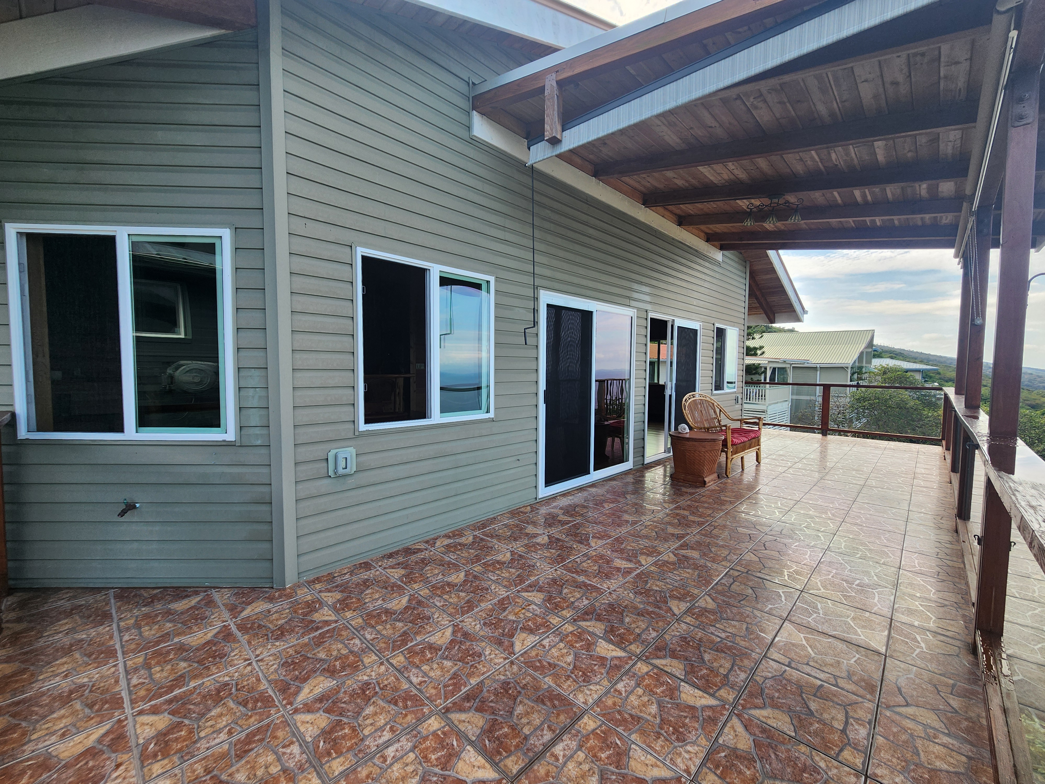 Captain Cook, Hawaii, 96704, United States, 2 Bedrooms Bedrooms, ,2 BathroomsBathrooms,Residential,For Sale,1989254