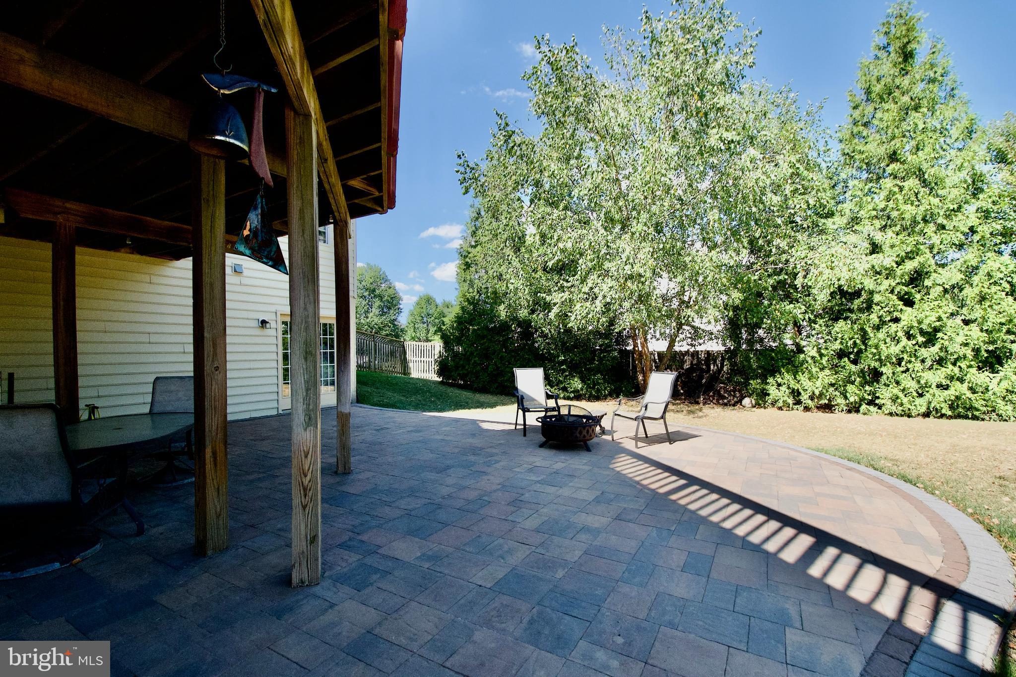 Aldie, Virginia, 20105, United States, 4 Bedrooms Bedrooms, ,5 BathroomsBathrooms,Residential,For Sale,1943897