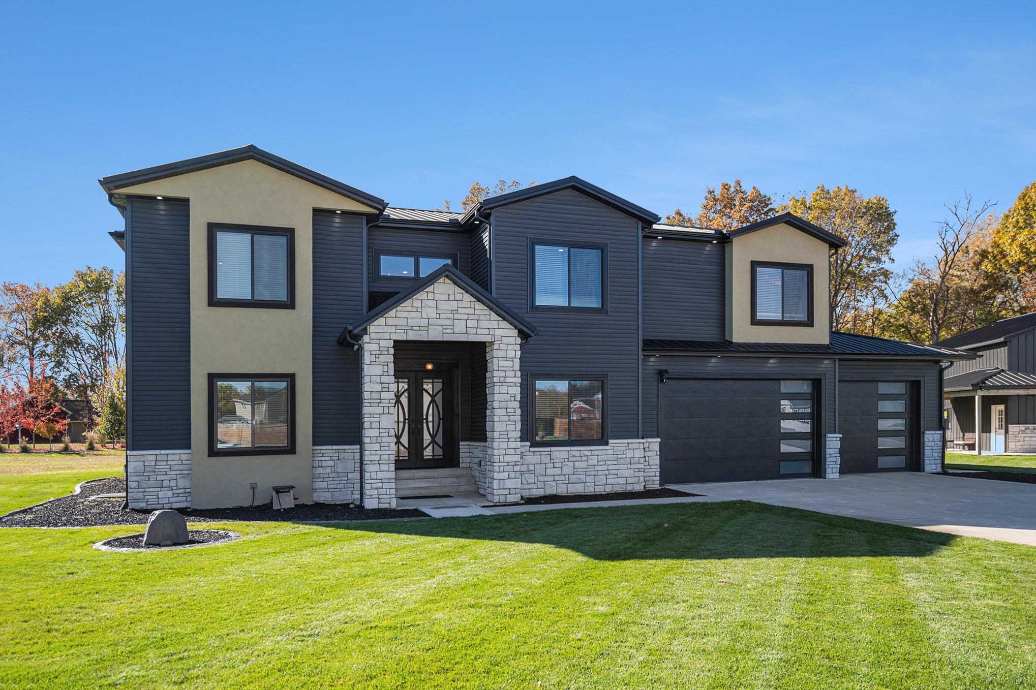 Elkhart, Indiana, 46517, United States, 7 Bedrooms Bedrooms, ,6 BathroomsBathrooms,Residential,For Sale,1987525