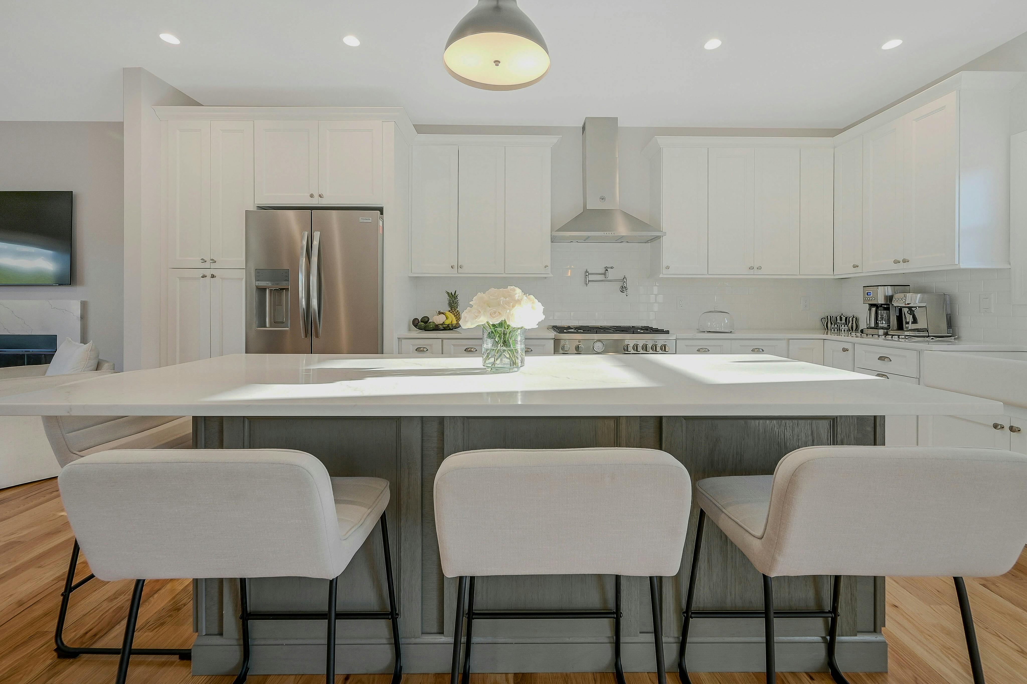 Greenport, New York, 11944, United States, 5 Bedrooms Bedrooms, ,4 BathroomsBathrooms,Residential,For Sale,1792351