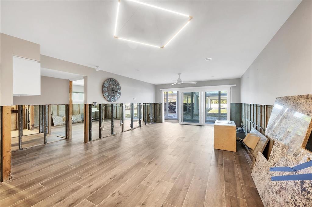 Sarasota, Florida, 34236, United States, 2 Bedrooms Bedrooms, ,2 BathroomsBathrooms,Residential,For Sale,1743454