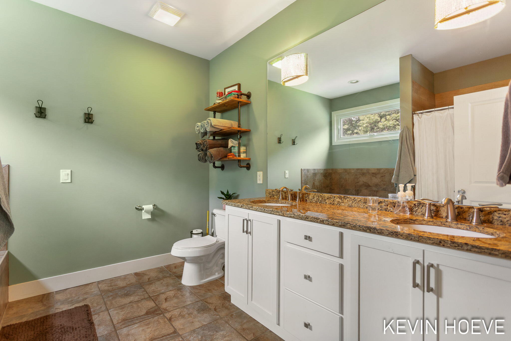 West Olive, Michigan, 49460, United States, 5 Bedrooms Bedrooms, ,4 BathroomsBathrooms,Residential,For Sale,1910960