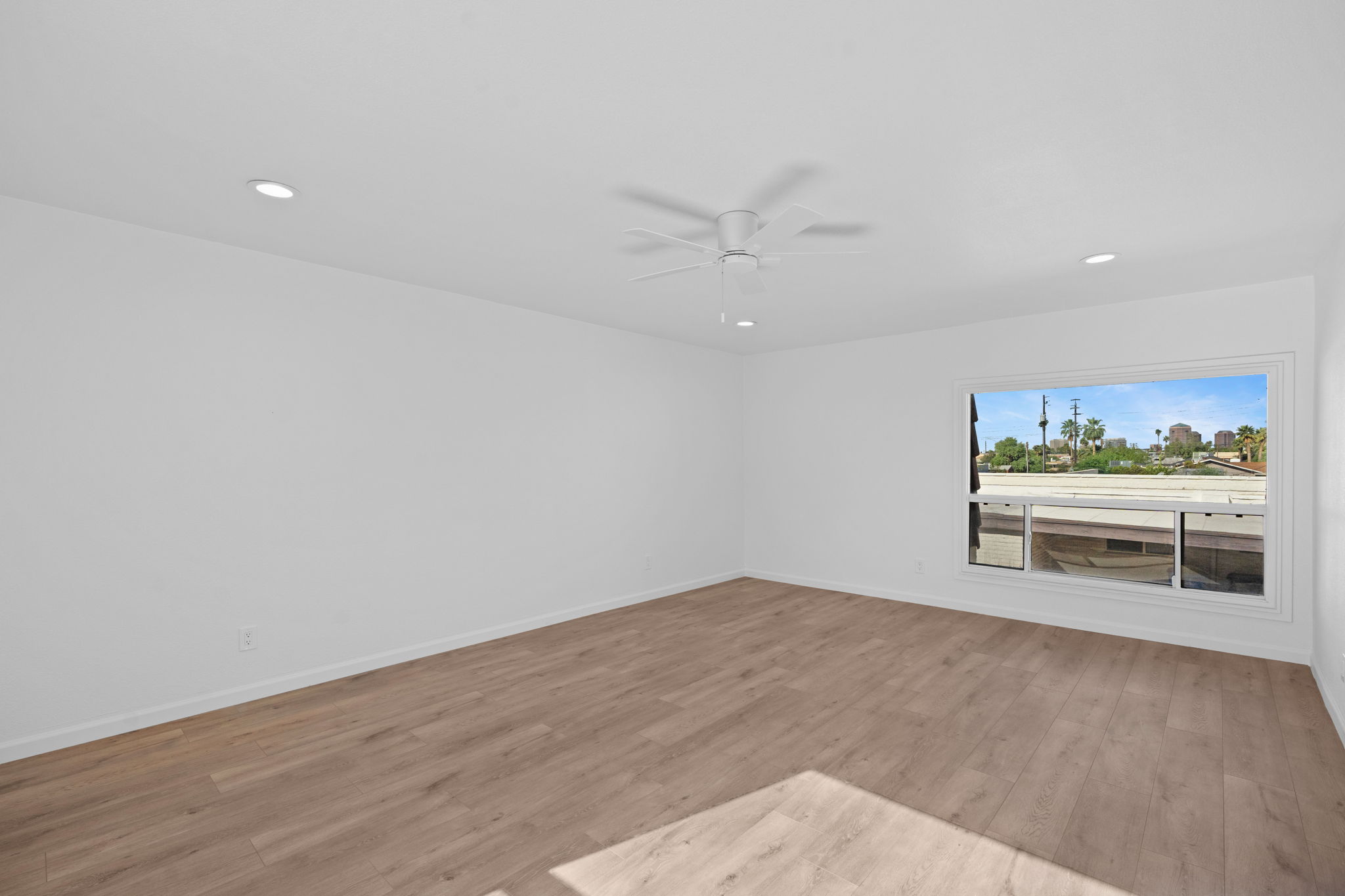  2933 N Casa Tomas Court  Phoenix, AZ - 物件實景