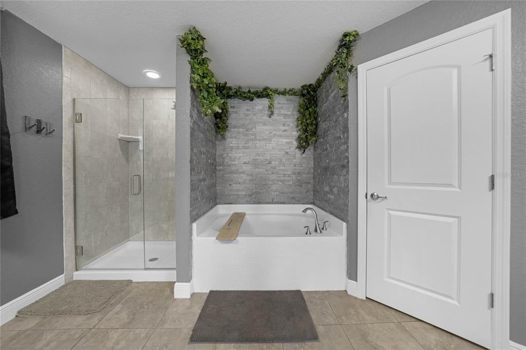 Rotonda West, Florida, 33947, United States, 4 Bedrooms Bedrooms, ,3 BathroomsBathrooms,Residential,For Sale,1937836