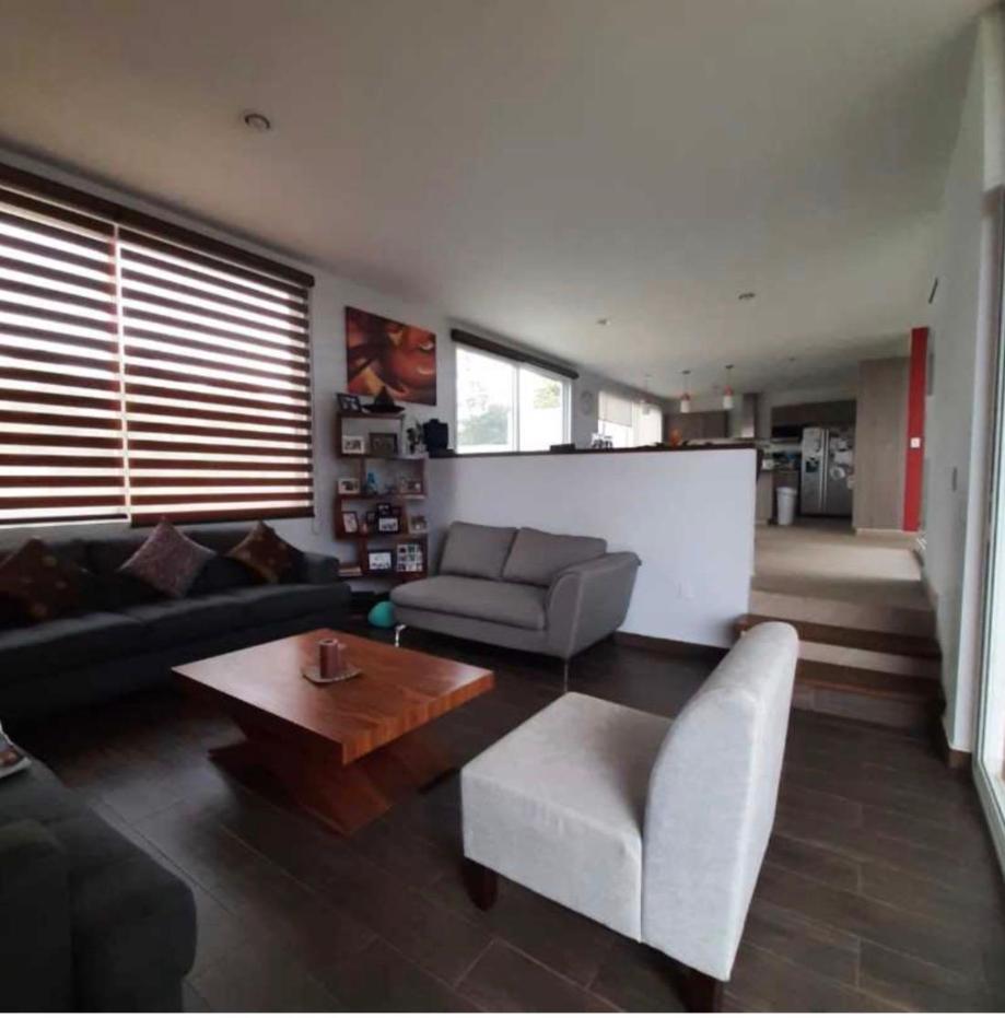 Atizapán de Zaragoza, Estado de méxico, 52938, Mexico, 4 Bedrooms Bedrooms, ,4 BathroomsBathrooms,Residential,For Sale,2002088