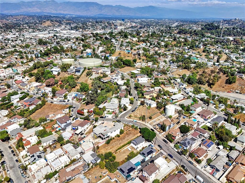 Rialto, California, 92376, United States, 4 Bedrooms Bedrooms, ,2 BathroomsBathrooms,Residential,For Sale,2008589