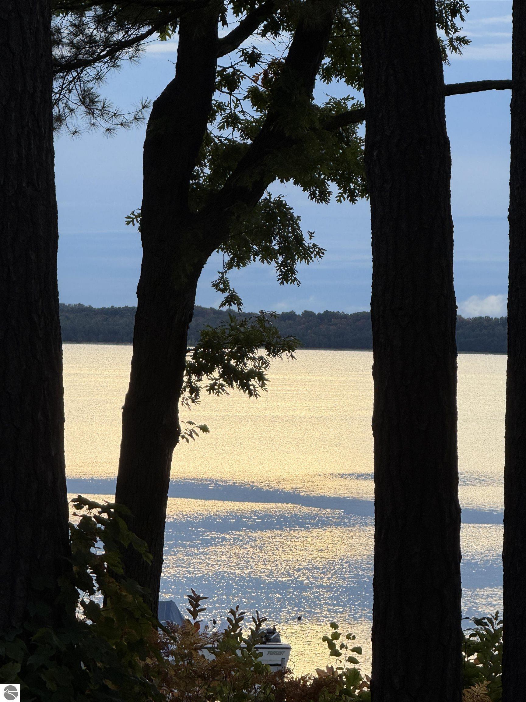 Traverse City, Michigan, 49686, United States, 3 Bedrooms Bedrooms, ,1 BathroomBathrooms,Residential,For Sale,2048667