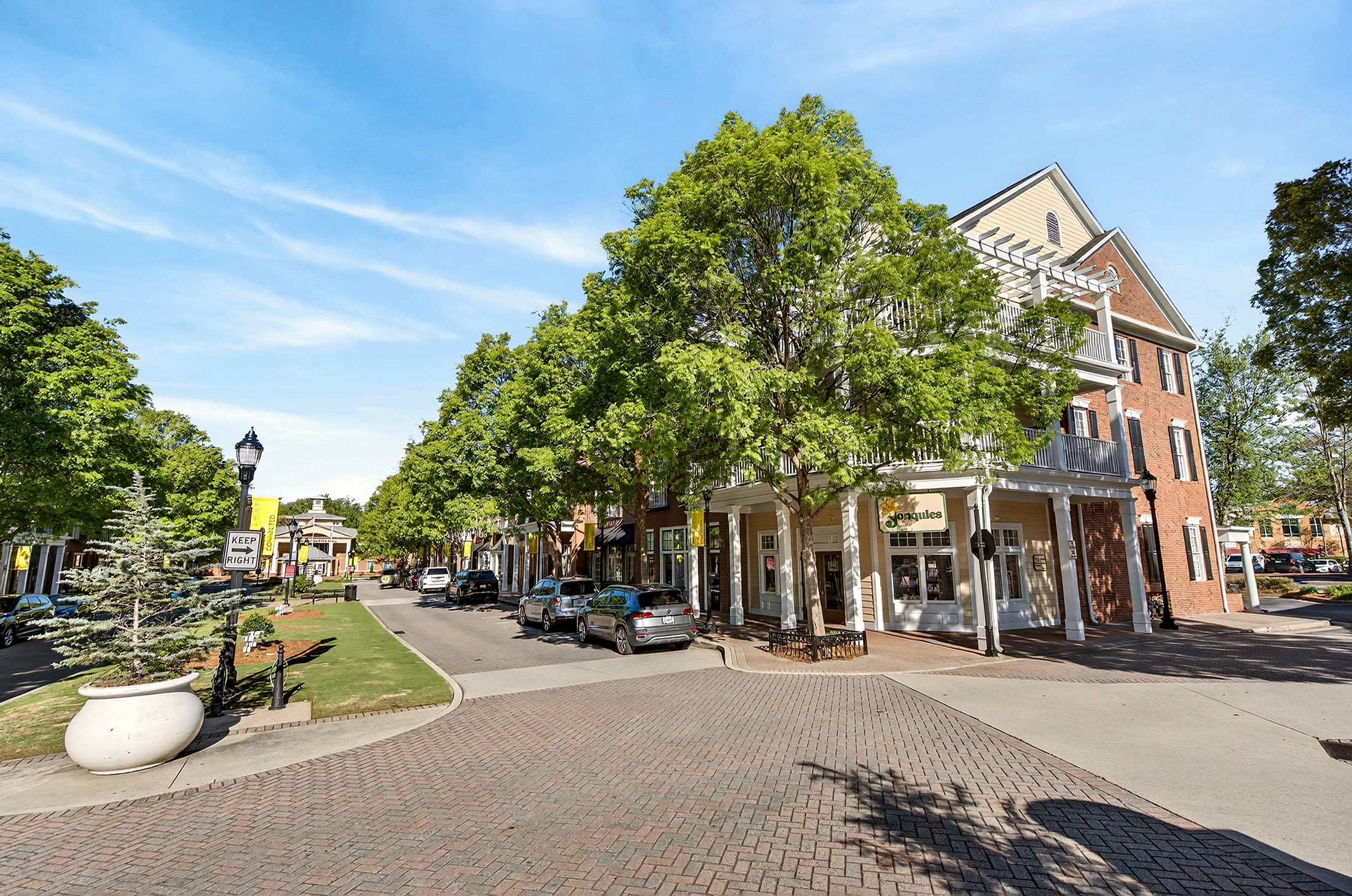  Smyrna Home Blends Space, Flexibility and an Unbeatable Lifestyle - 物件實景