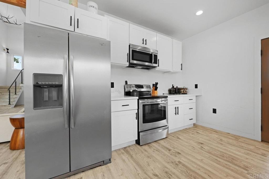 Poway, California, 92064, United States, 4 Bedrooms Bedrooms, ,2 BathroomsBathrooms,Residential,For Sale,1896326