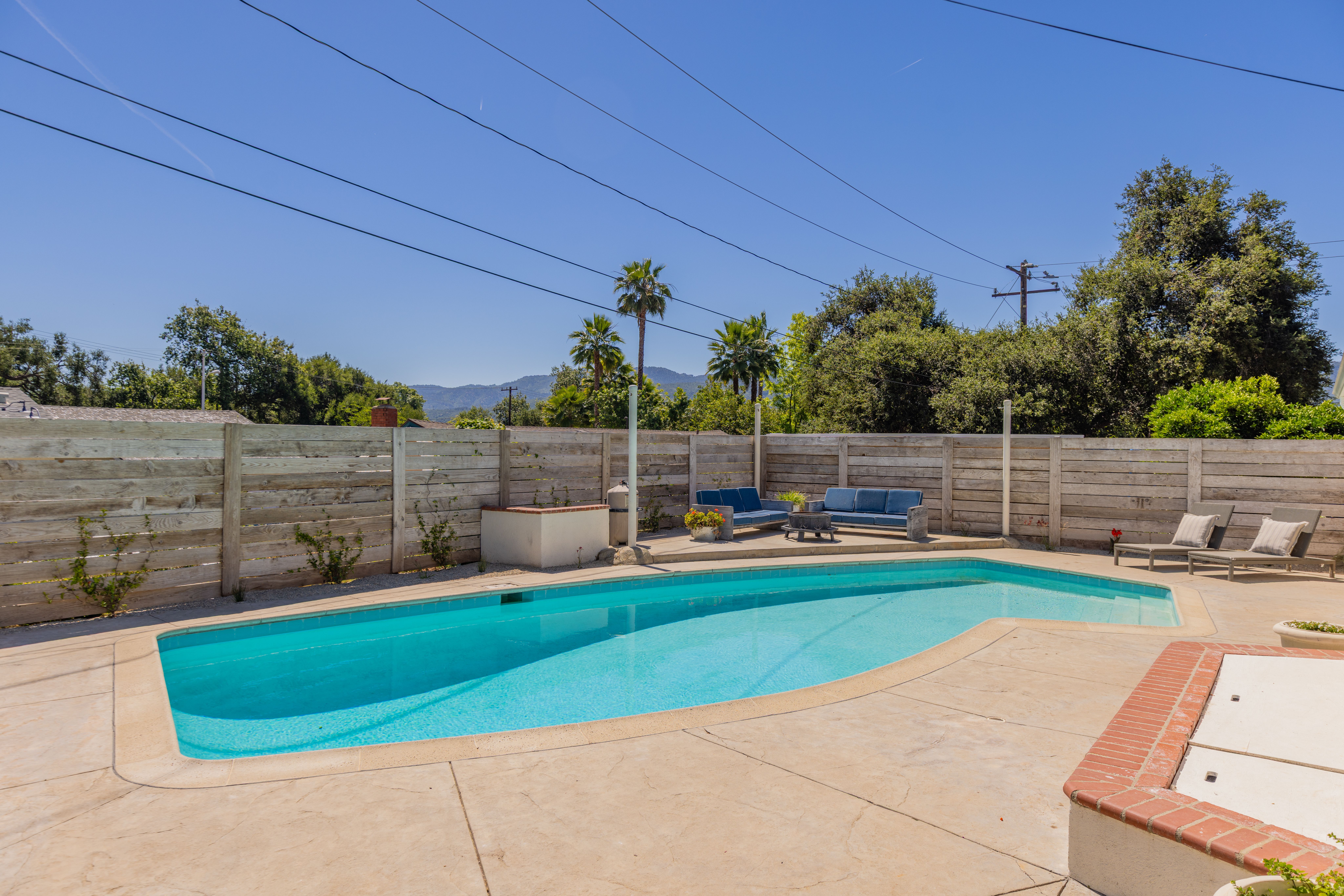  1402 Drown Avenue, Ojai, CA 93023 - 物件實景