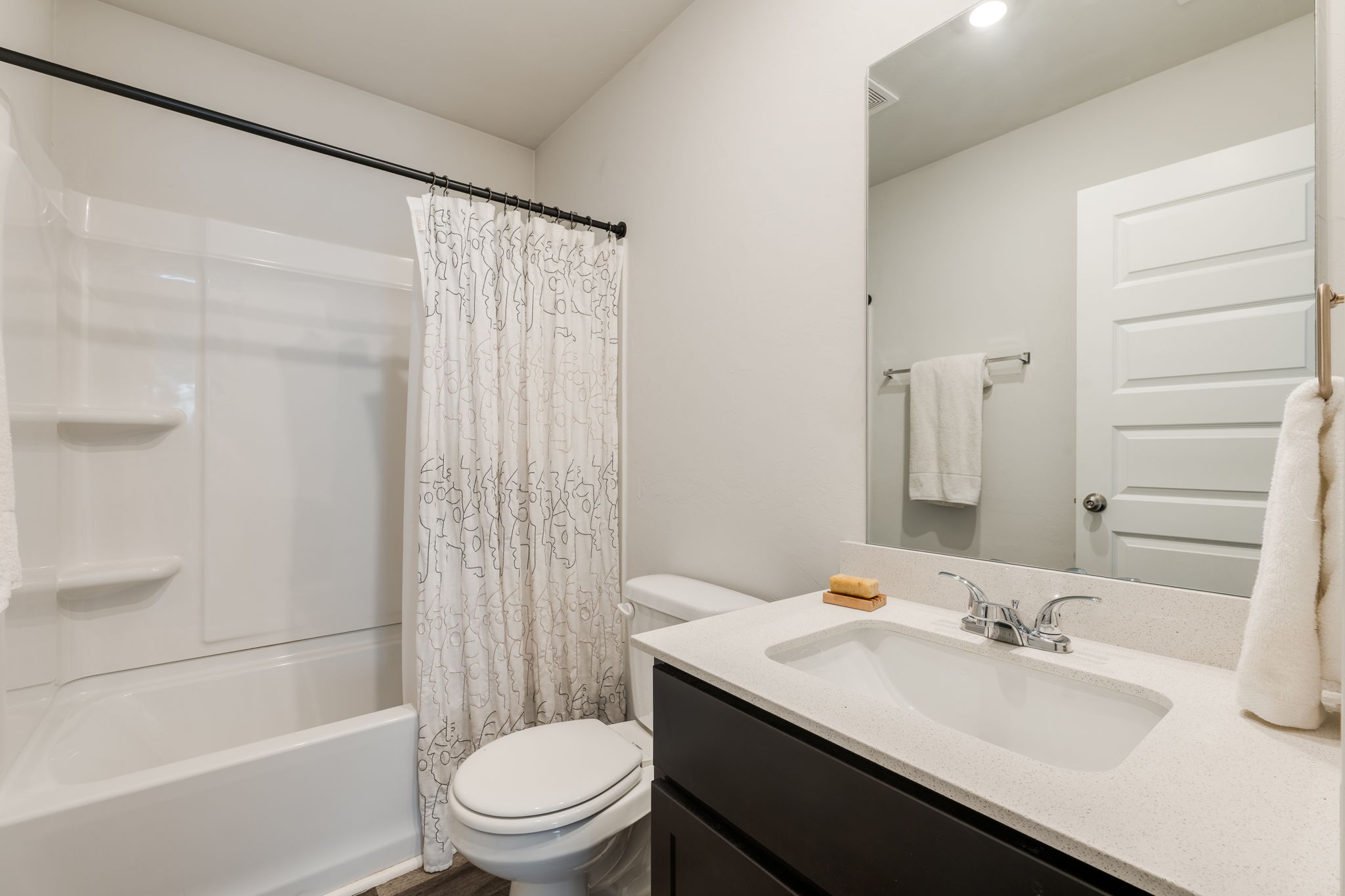  837 Northeast 105th Street, Oklahoma City, OK 73131 - 物件實景