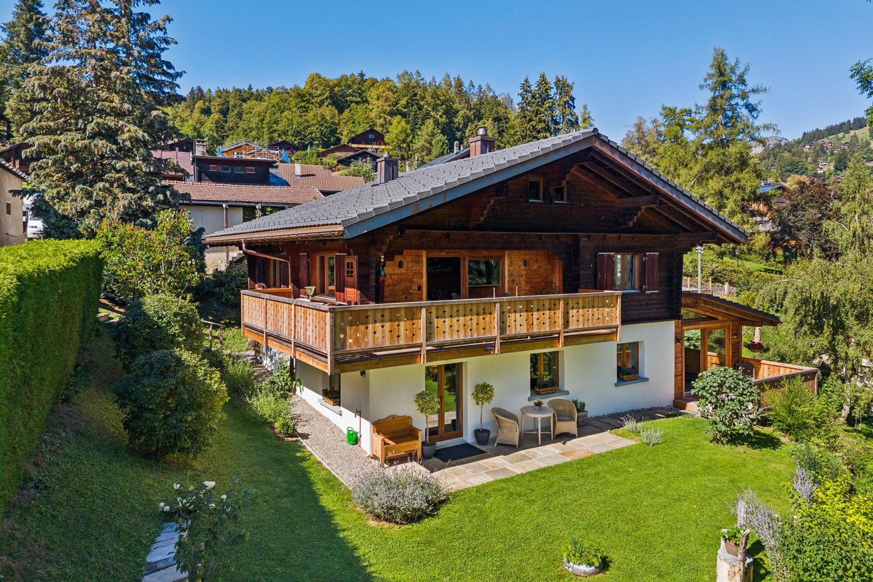  Chalet fully renovated in 2025 in the center of Gryon, quiet location, view, and - 物件實景