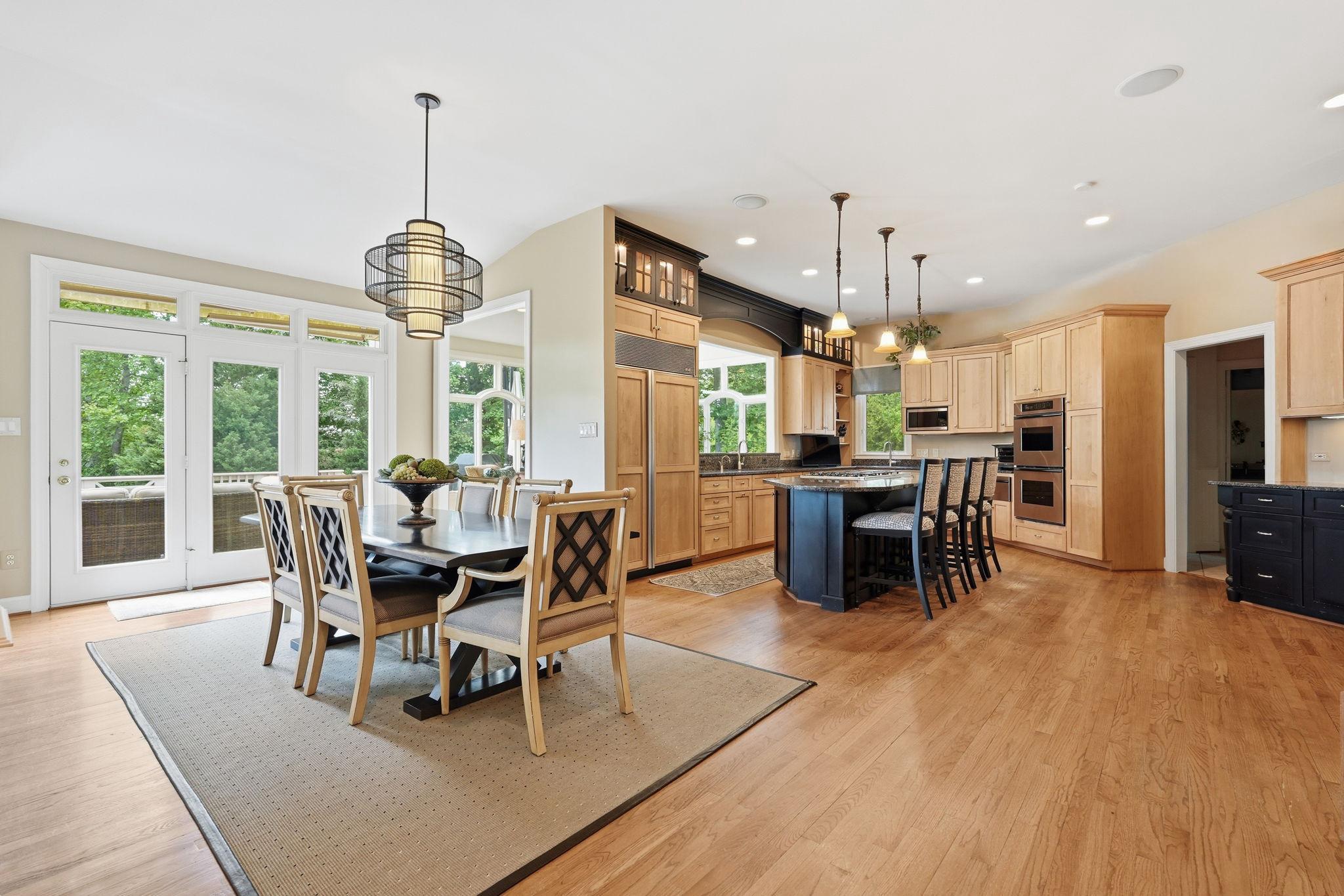  7818 Crownhurst Court, Mclean, VA, 22102 - 物件實景
