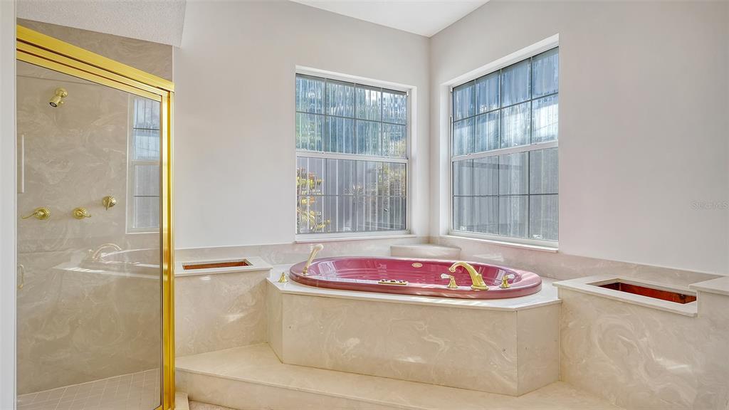 Sarasota, Florida, 34241, United States, 4 Bedrooms Bedrooms, ,4 BathroomsBathrooms,Residential,For Sale,1827785