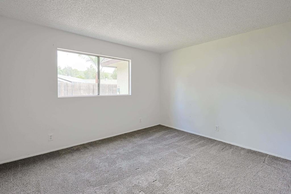 Lakeside, California, 92040, United States, 3 Bedrooms Bedrooms, ,2 BathroomsBathrooms,Residential,For Sale,1907762