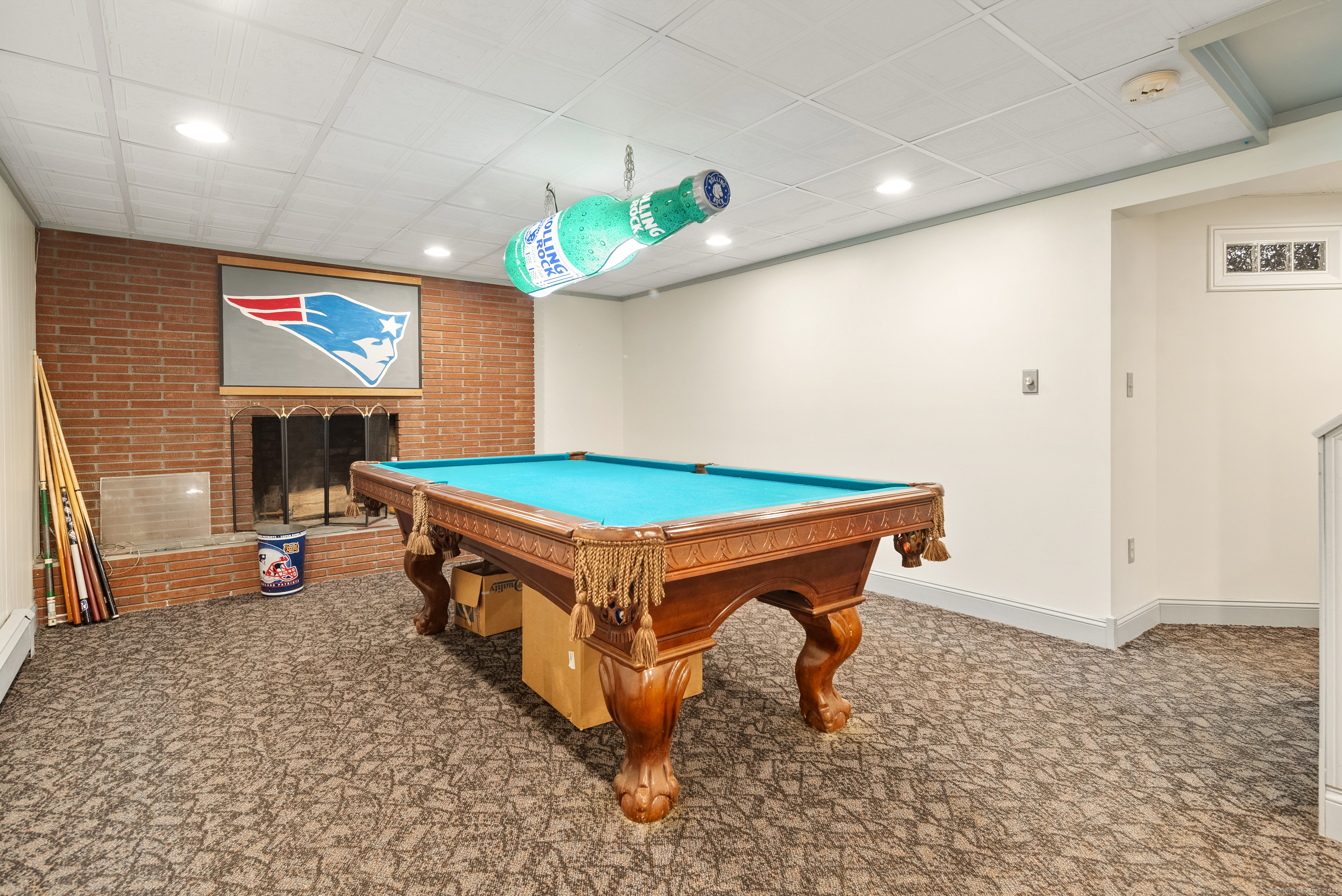 Somers, Connecticut, 06071, United States, 4 Bedrooms Bedrooms, ,4 BathroomsBathrooms,Residential,For Sale,1927442