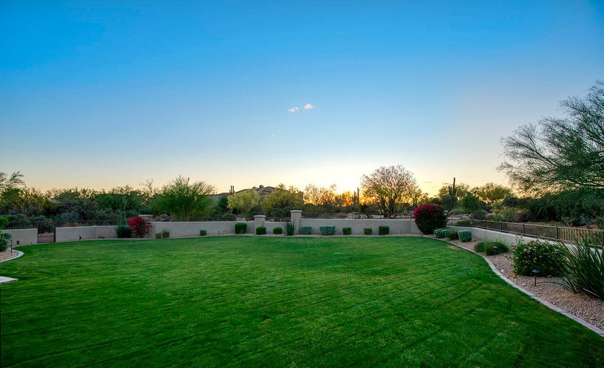  9820 E Thompson Peak Pkwy #824  Scottsdale, AZ - 物件實景