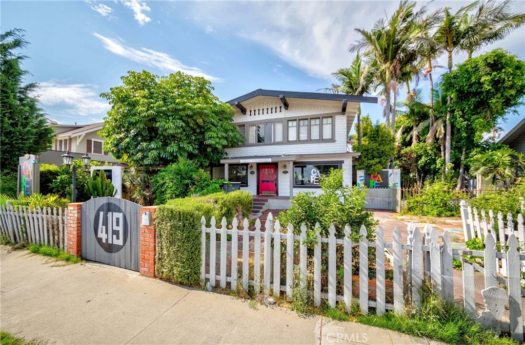 419 W Commonwealth Avenue, Fullerton, California, 92832, United States, 3 Bedrooms Bedrooms, ,2 BathroomsBathrooms,Residential,For Sale,419 W Commonwealth Avenue,1432900