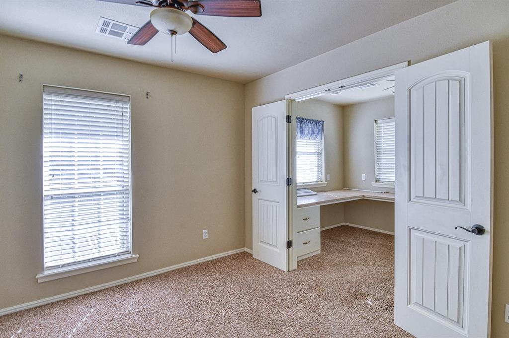 Noble, Oklahoma, 73068, United States, 6 Bedrooms Bedrooms, ,4 BathroomsBathrooms,Residential,For Sale,1978197