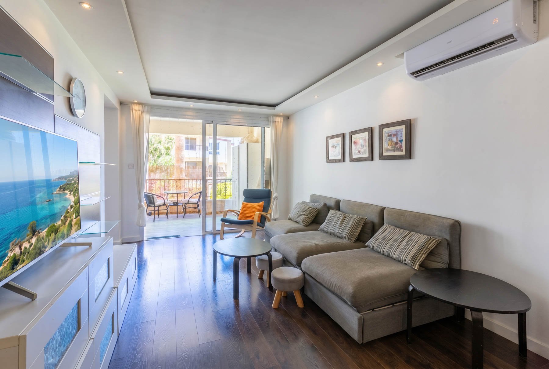  Two Bedroom Apartment Steps from the Sea in Livadia - 物件實景