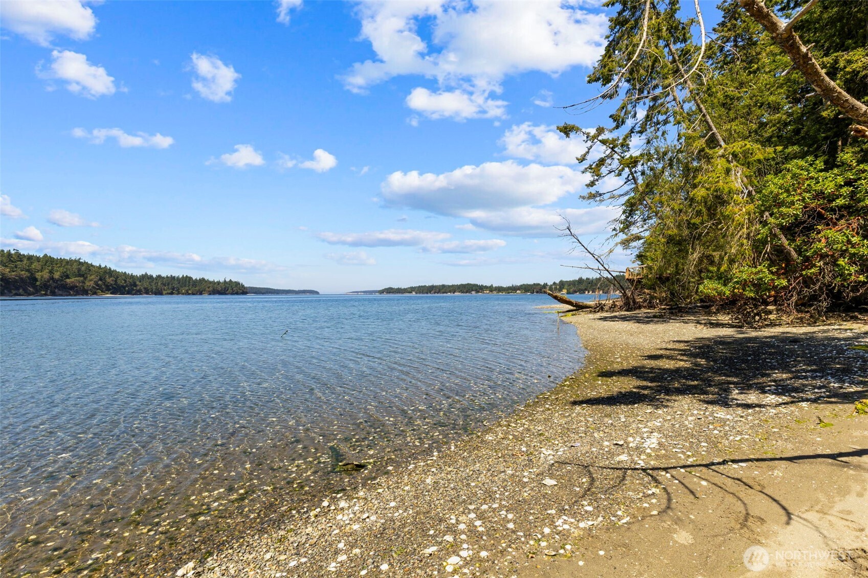 Nordland, Washington, 98358, United States, 1 Bedroom Bedrooms, ,1 BathroomBathrooms,Residential,For Sale,1728510