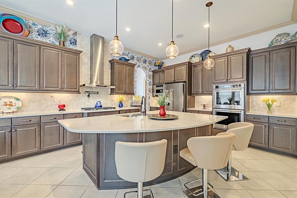 Wesley Chapel, Florida, 33543, United States, 4 Bedrooms Bedrooms, ,5 BathroomsBathrooms,Residential,For Sale,1838527