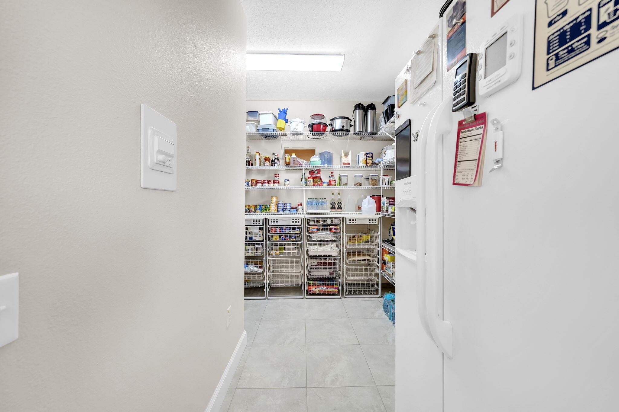 Fort Walton Beach, Florida, 32547, United States, 4 Bedrooms Bedrooms, ,4 BathroomsBathrooms,Residential,For Sale,2008970