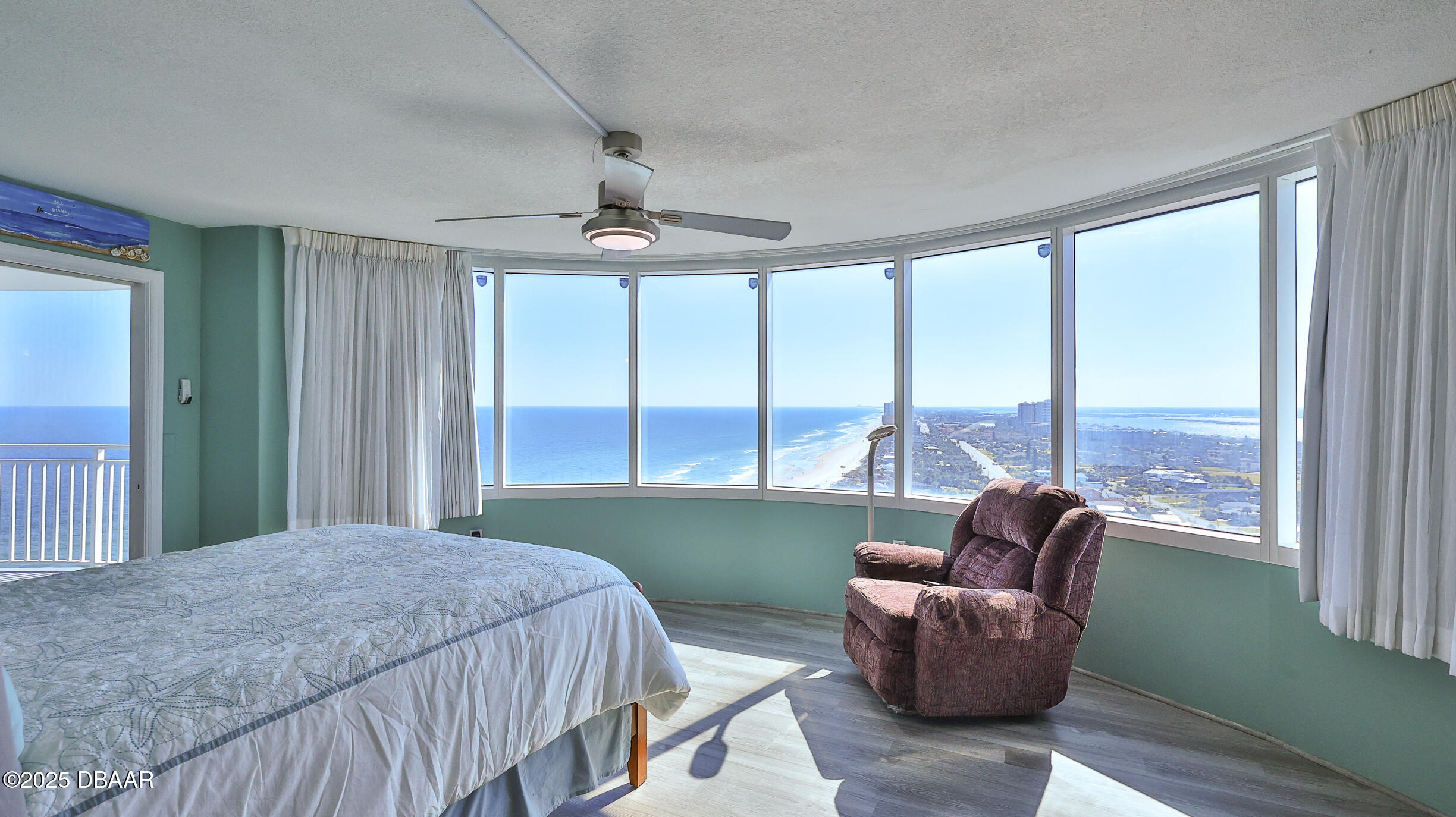 Daytona Beach Shores, Florida, 32118, United States, 2 Bedrooms Bedrooms, ,2 BathroomsBathrooms,Residential,For Sale,1993266