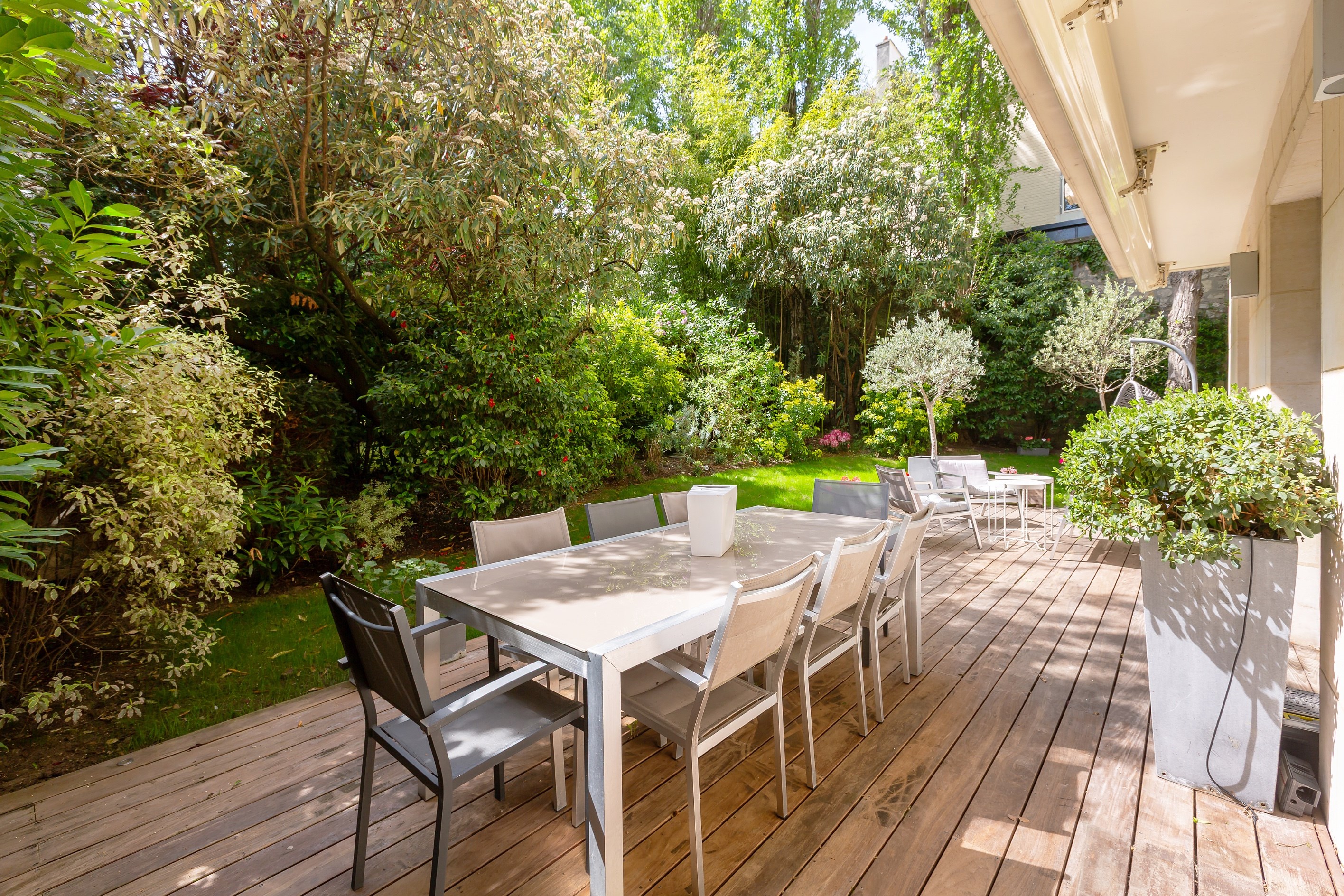  FOR SALE - Apartment with a garden - 4 bedrooms - Bd du Château - St Dominique … - 物件實景