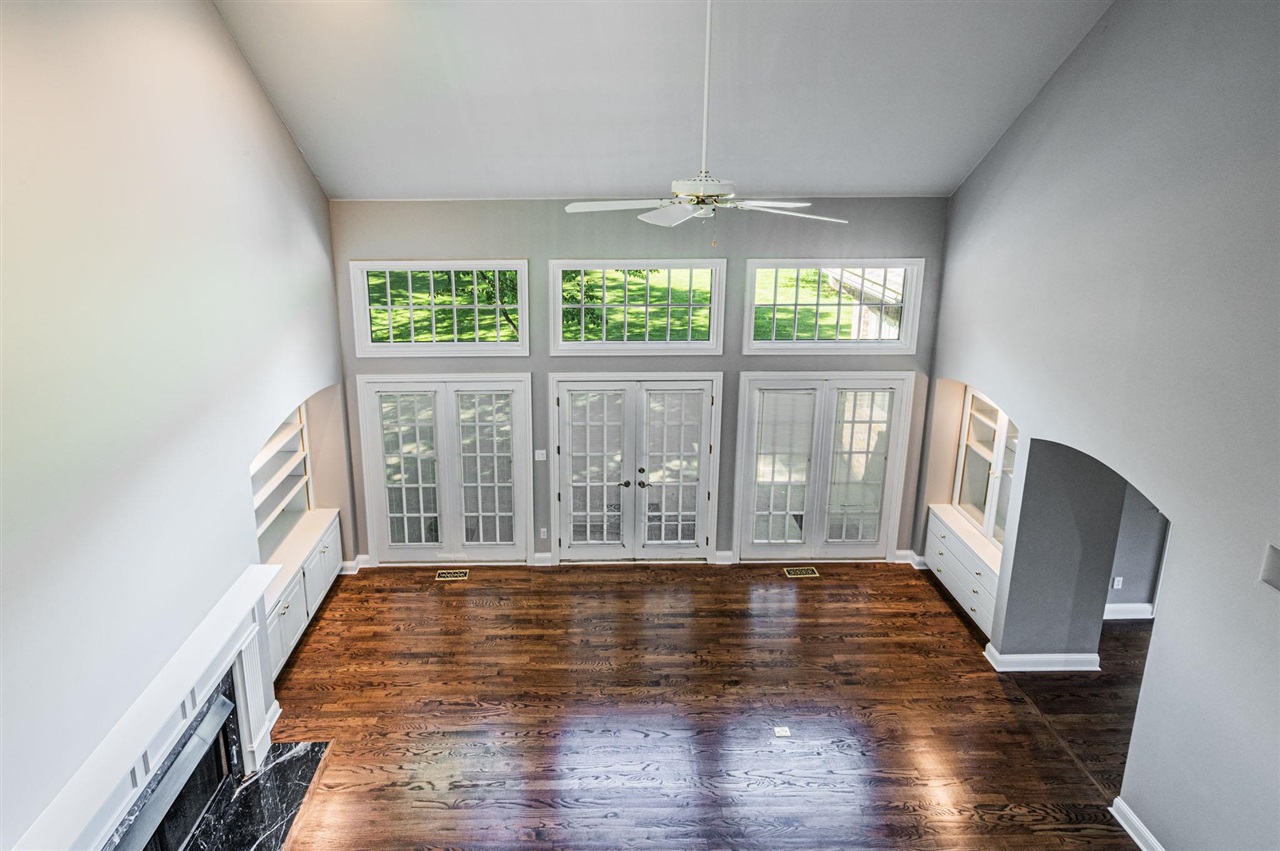 Bowling Green, Kentucky, 42103, United States, 4 Bedrooms Bedrooms, ,4 BathroomsBathrooms,Residential,For Sale,1868382