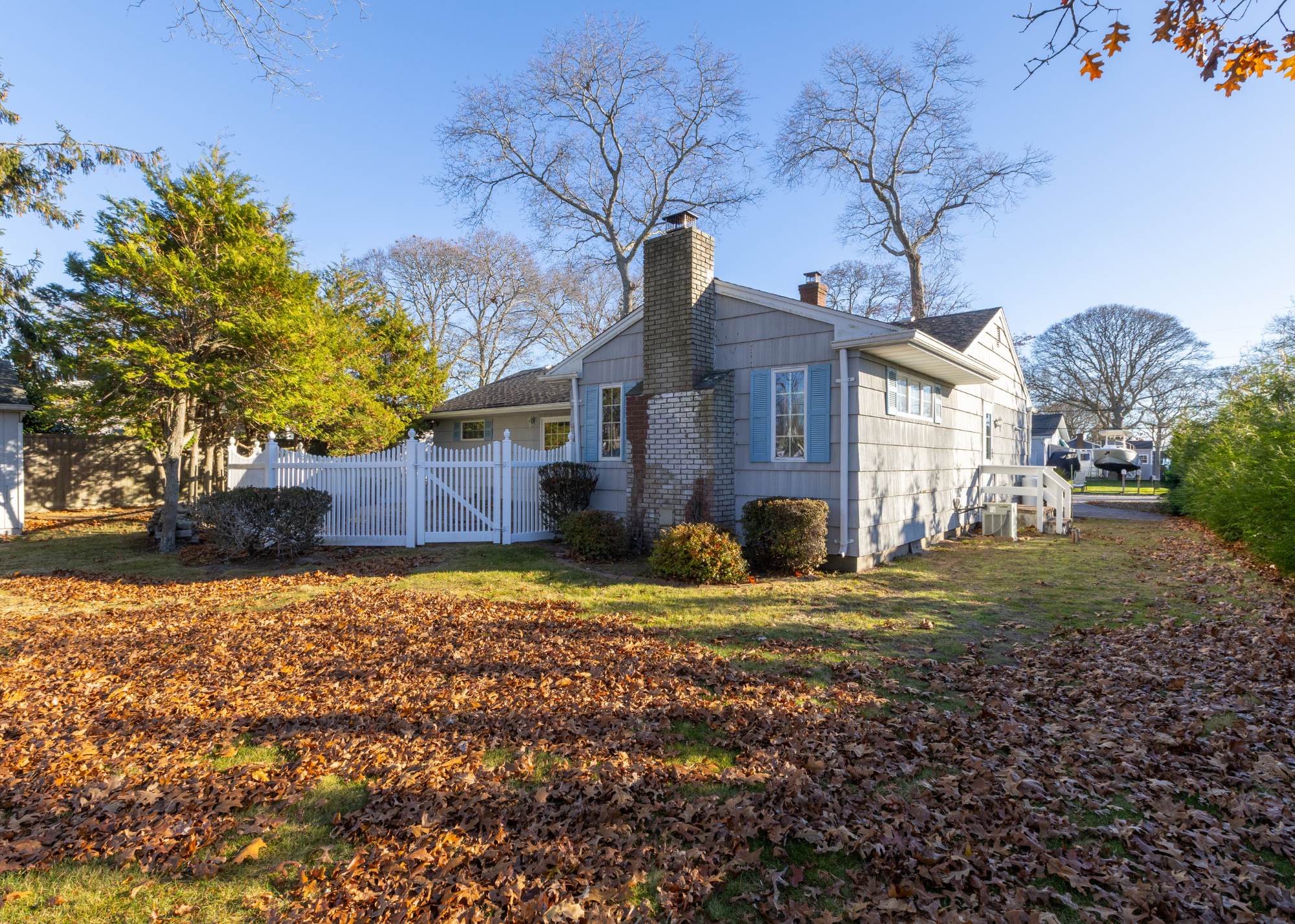 East Quogue, New York, 11942, United States, 2 Bedrooms Bedrooms, ,1 BathroomBathrooms,Residential,For Sale,2002980