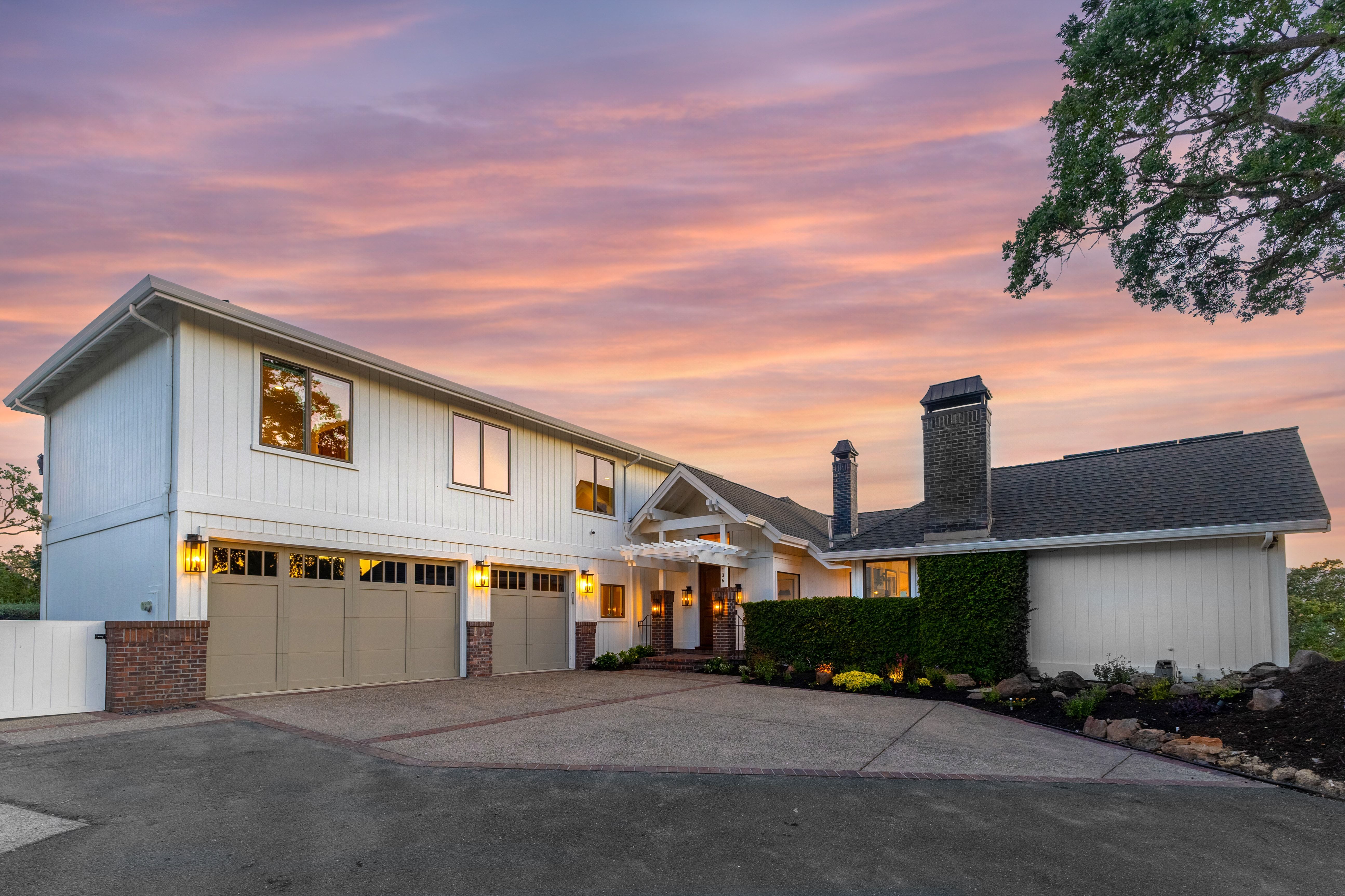  Sweeping Fairway Views Meet Rare Outdoor Living - 物件實景