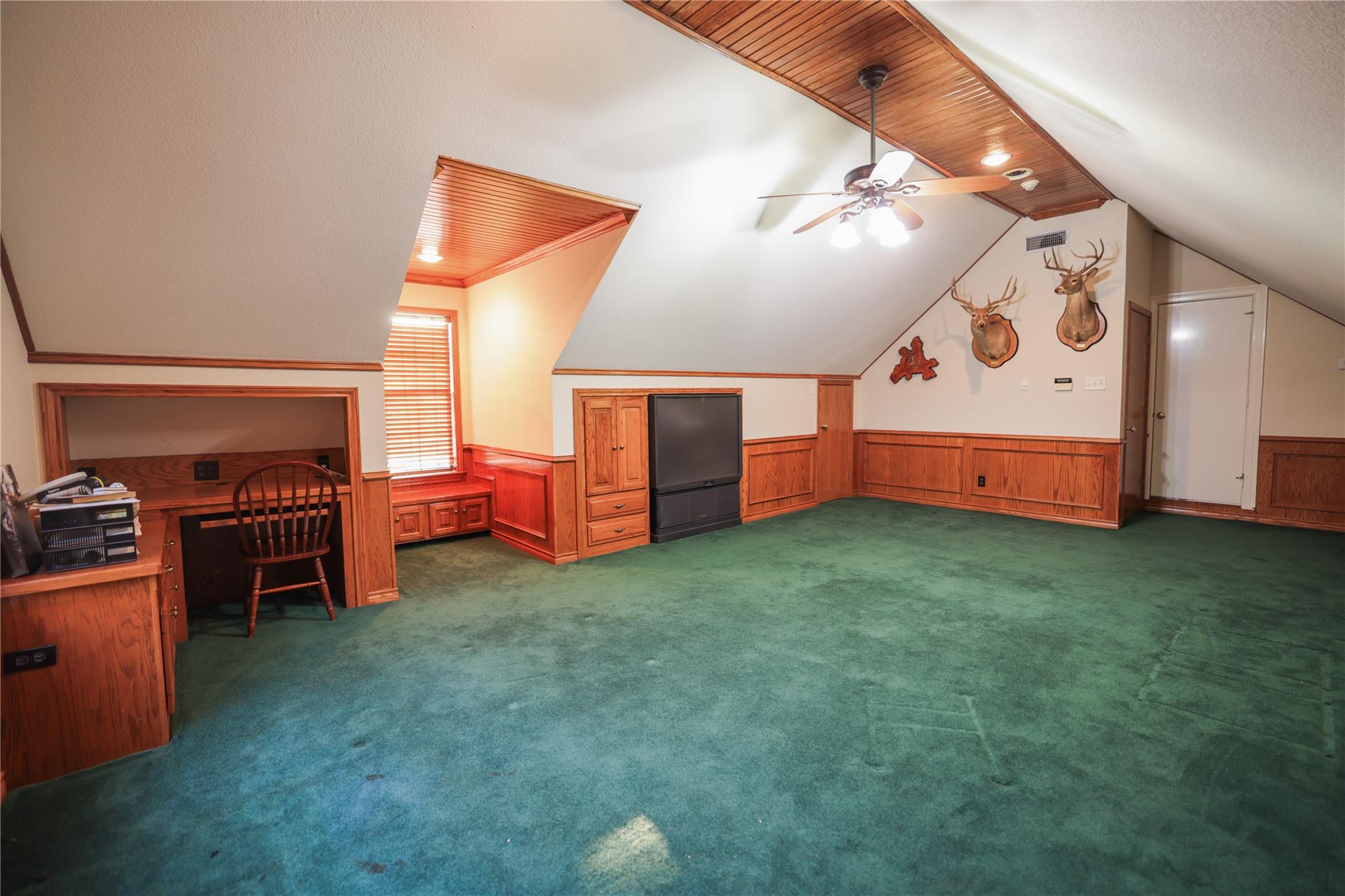 Terrell, Texas, 75161, United States, 3 Bedrooms Bedrooms, ,3 BathroomsBathrooms,Residential,For Sale,1977781