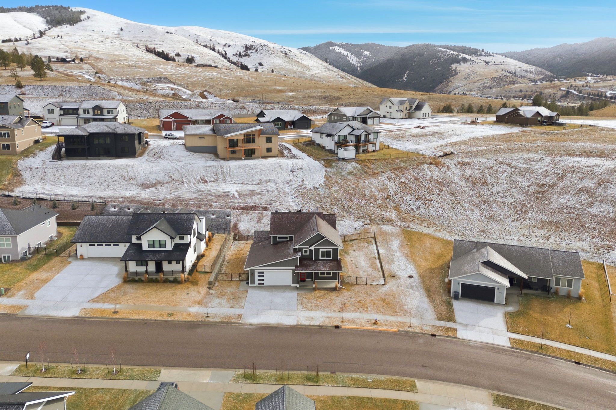  7042 Max Drive - 物件實景