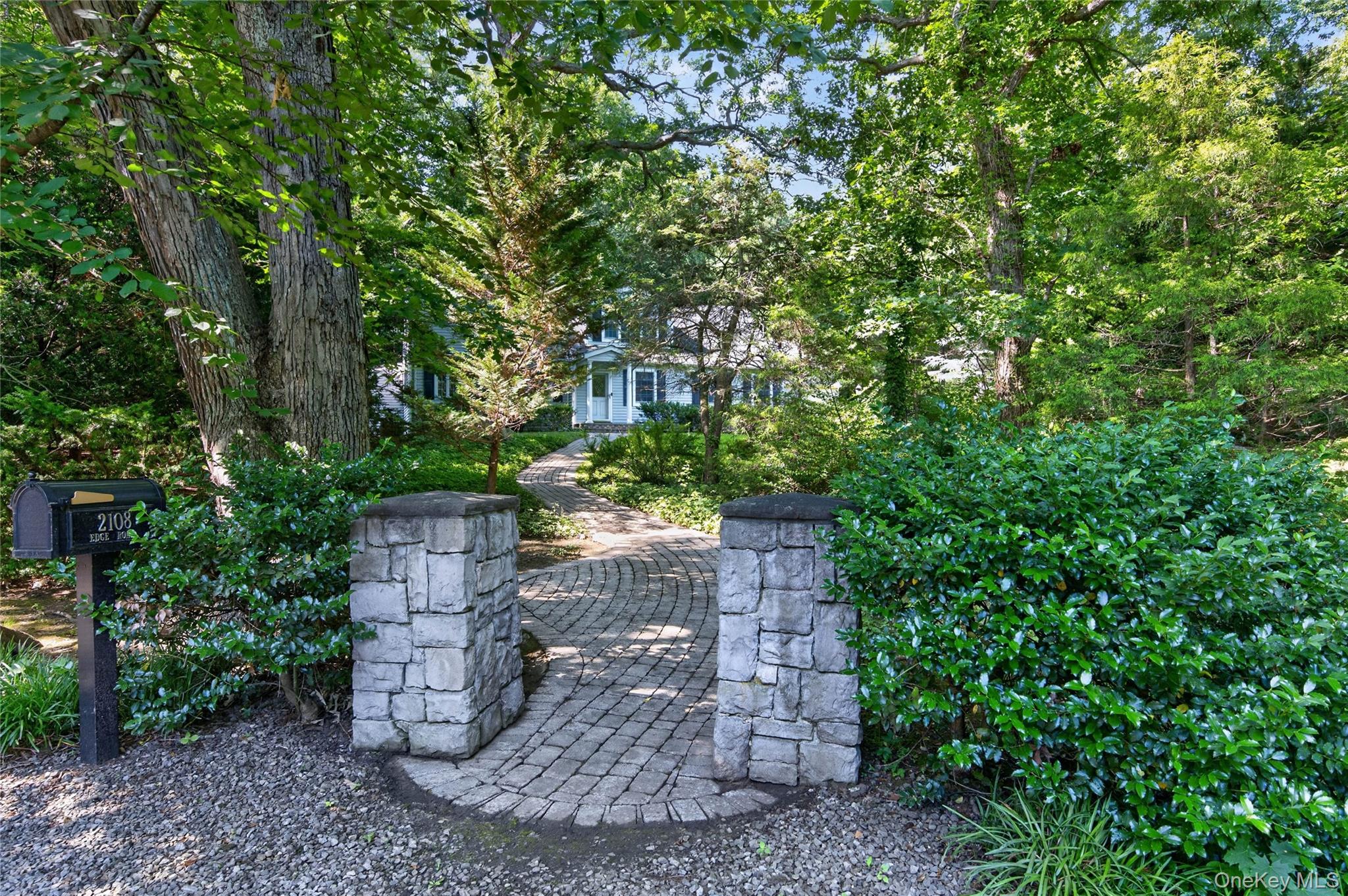  2108 Edge Road, Muttontown, NY, 11791 - 物件實景