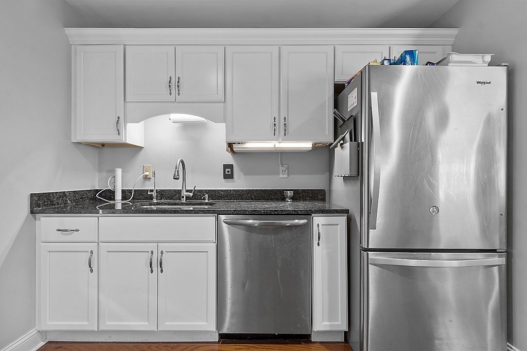 24 Lewis Rd Unit 11, Bedford, Massachusetts, 01730, United States, 3 Bedrooms Bedrooms, ,2 BathroomsBathrooms,Residential,For Sale,24 Lewis Rd Unit 11,1663770