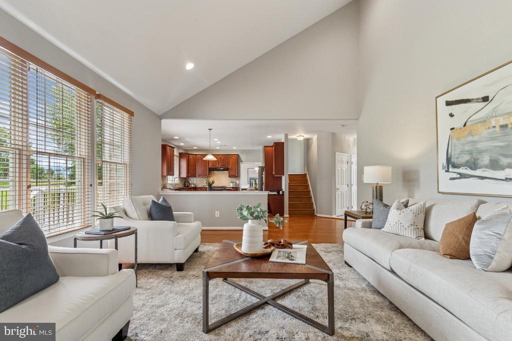 Ashburn, Virginia, 20147, United States, 5 Bedrooms Bedrooms, ,6 BathroomsBathrooms,Residential,For Sale,1839490