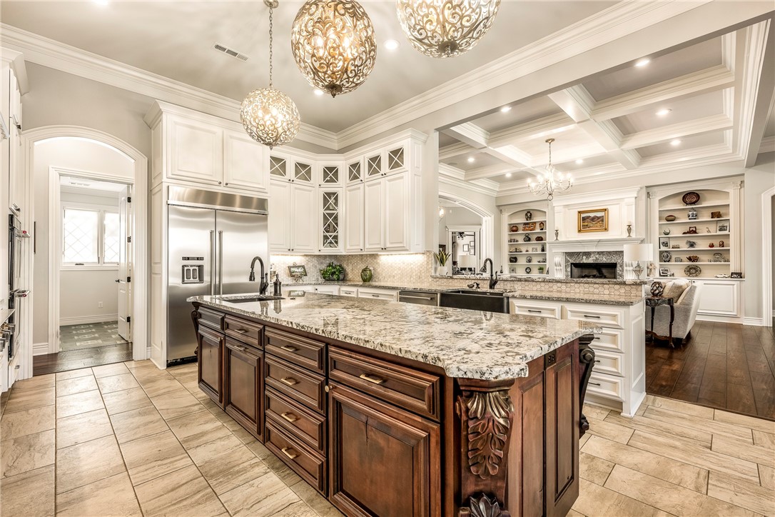 Rogers, Arkansas, 72756, United States, 4 Bedrooms Bedrooms, ,6 BathroomsBathrooms,Residential,For Sale,1987603