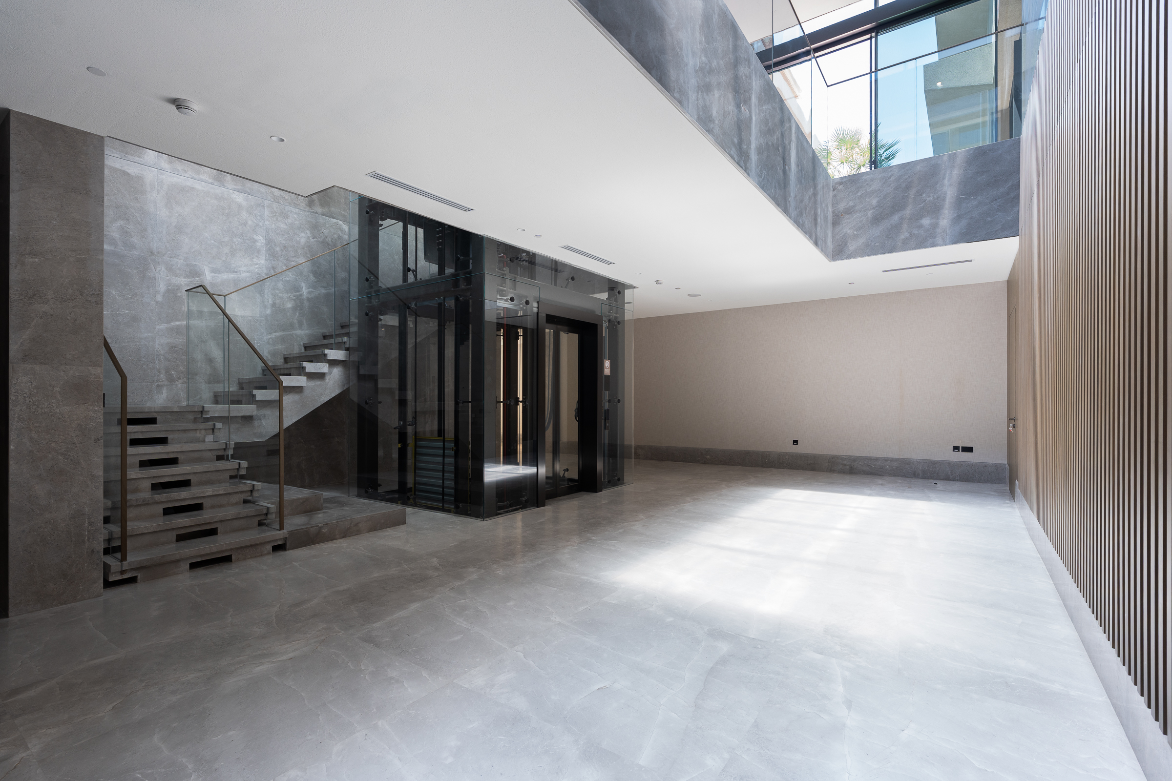  Stunning Villa in Prime Beachfront Location - 物件實景