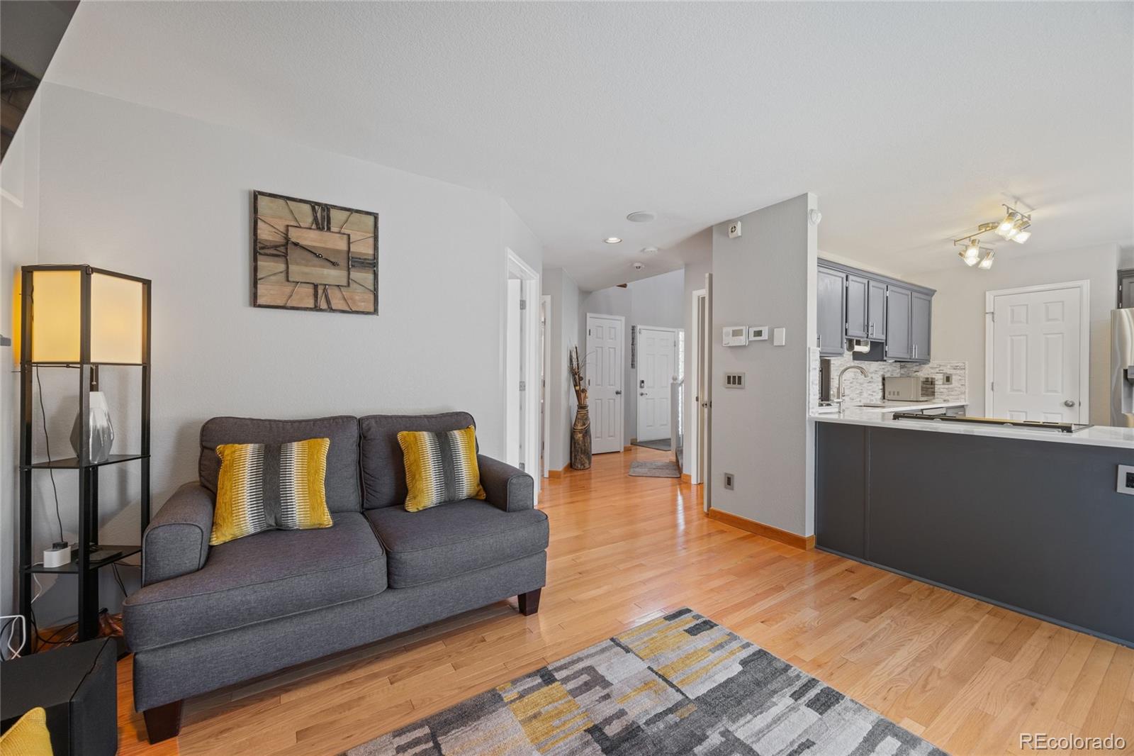 Aurora, Colorado, 80014, United States, 4 Bedrooms Bedrooms, ,2 BathroomsBathrooms,Residential,For Sale,1988194