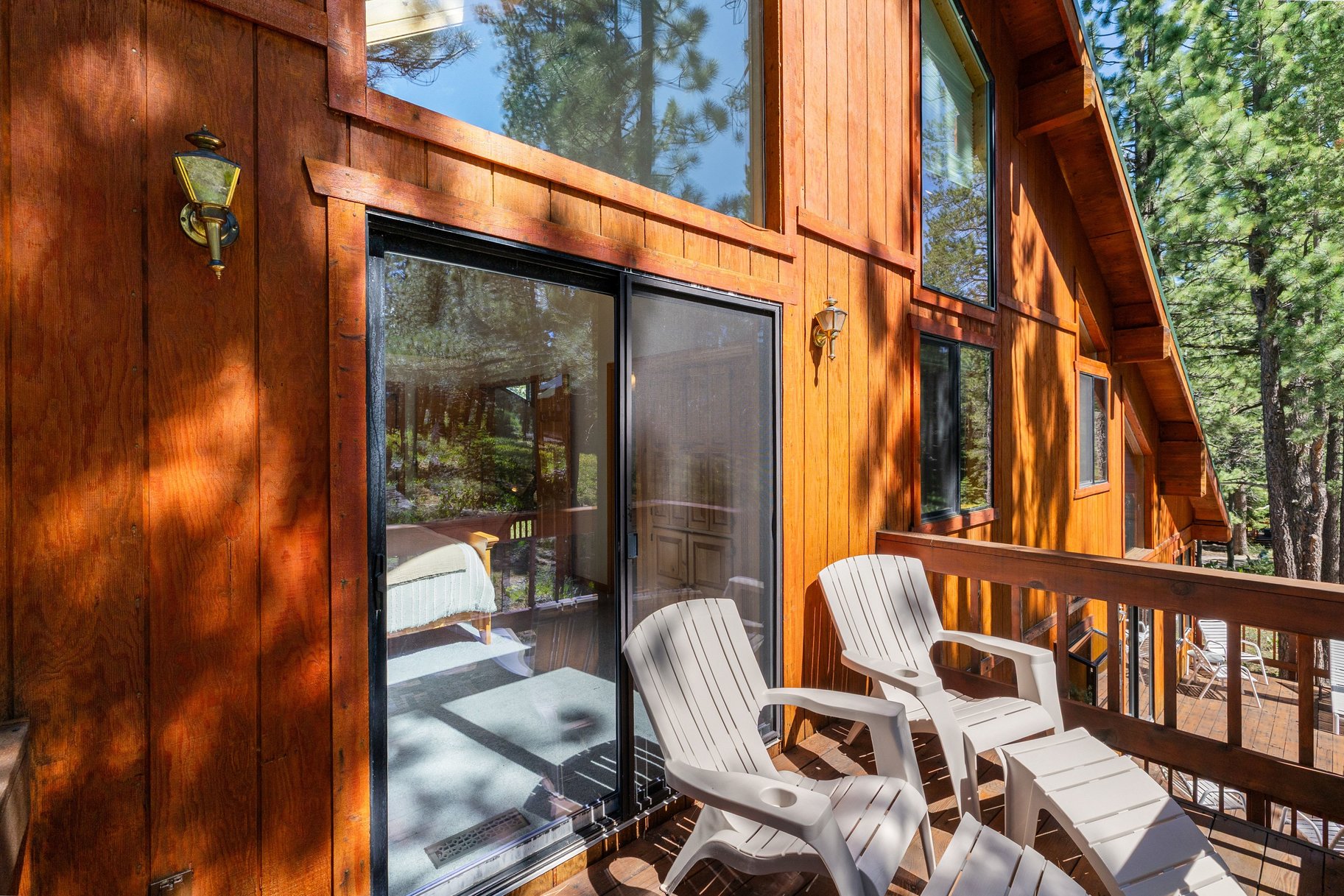  Sunlit Tahoe Donner Home with Spacious Rooms - 物件實景