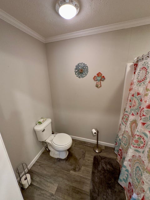 Albany, Kentucky, 42602, United States, 4 Bedrooms Bedrooms, ,2 BathroomsBathrooms,Residential,For Sale,1905722