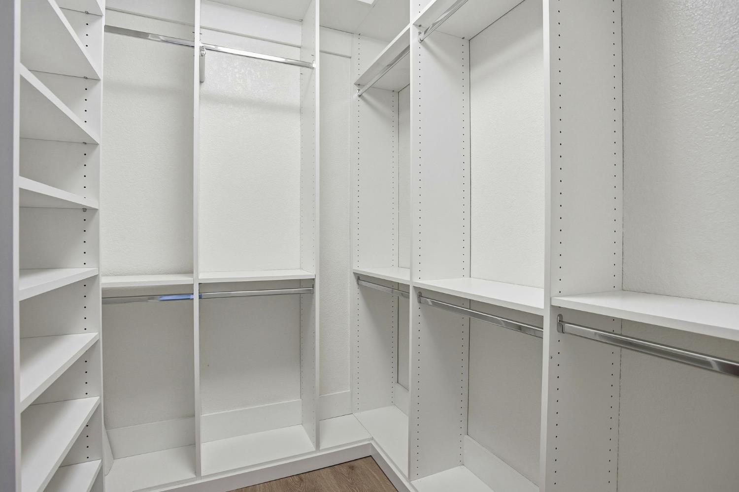 Roseville, California, 95747, United States, 4 Bedrooms Bedrooms, ,4 BathroomsBathrooms,Residential,For Sale,1988108