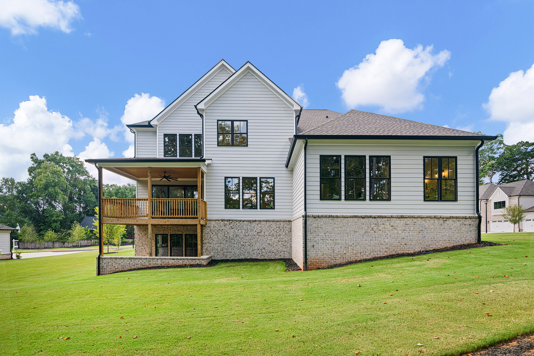  New Construction Home Blends Effortless Living and Elevated Entertaining - 物件實景