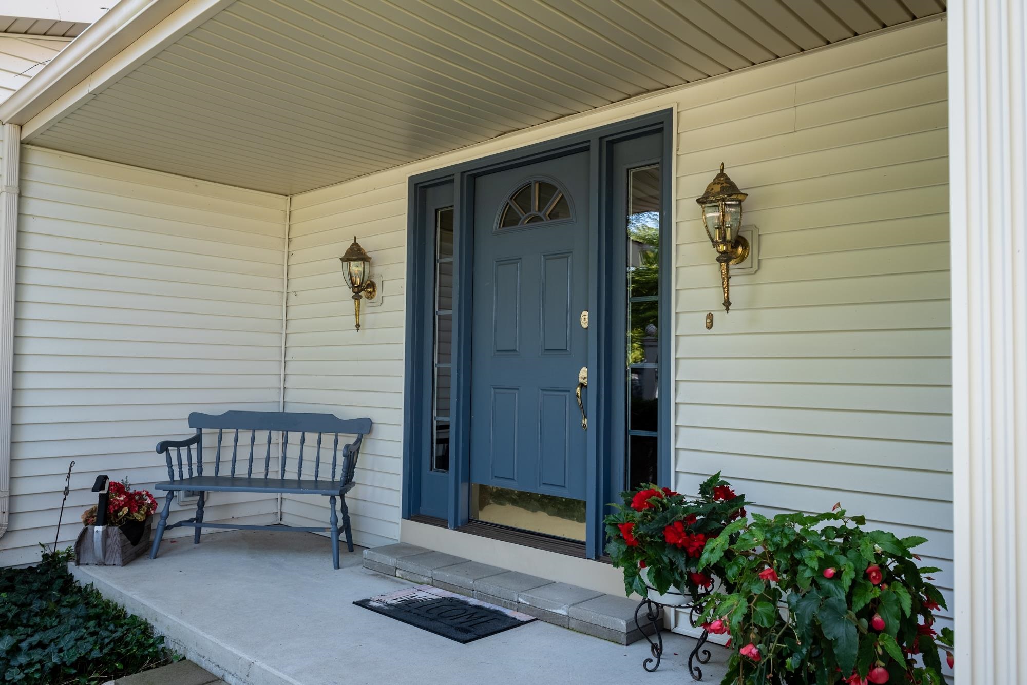 Sanford, Michigan, 48657, United States, 3 Bedrooms Bedrooms, ,3 BathroomsBathrooms,Residential,For Sale,1873518