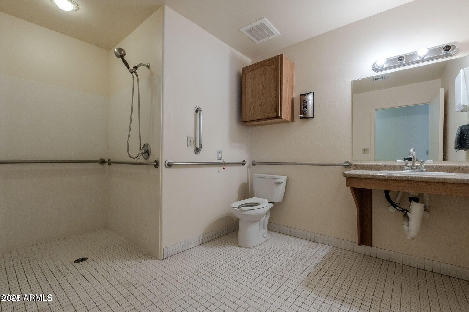 Casa Grande, Arizona, 85122, United States, 7 Bedrooms Bedrooms, ,Residential,For Sale,1932928