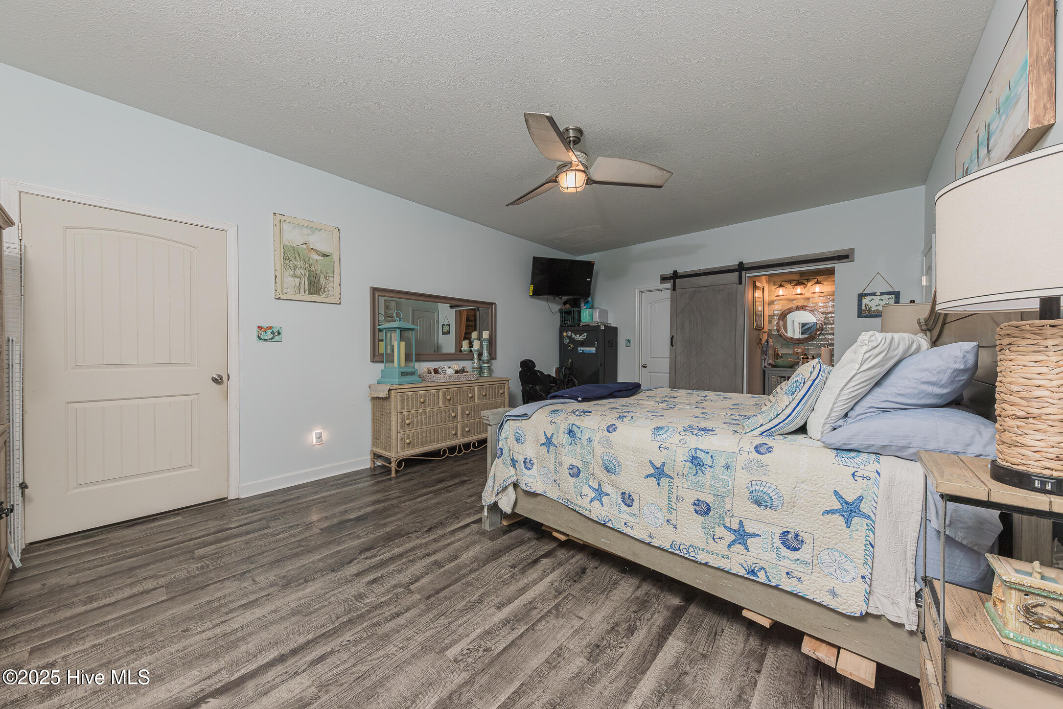 Hubert, North Carolina, 28539, United States, 4 Bedrooms Bedrooms, ,3 BathroomsBathrooms,Residential,For Sale,1974043